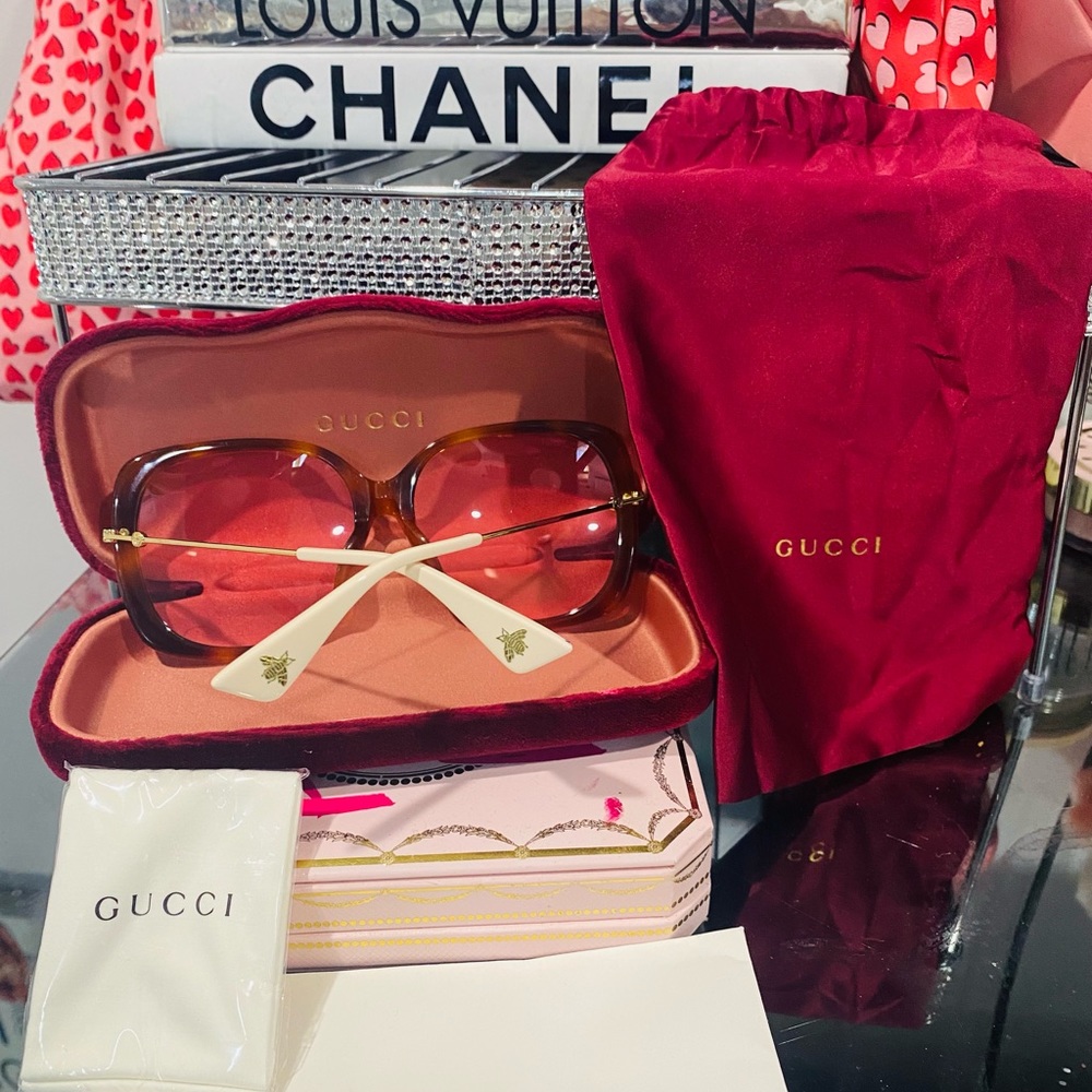 Authentic Gucci glasses